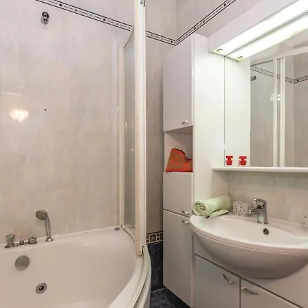 Διαμέρισμα Two-bedroom In *